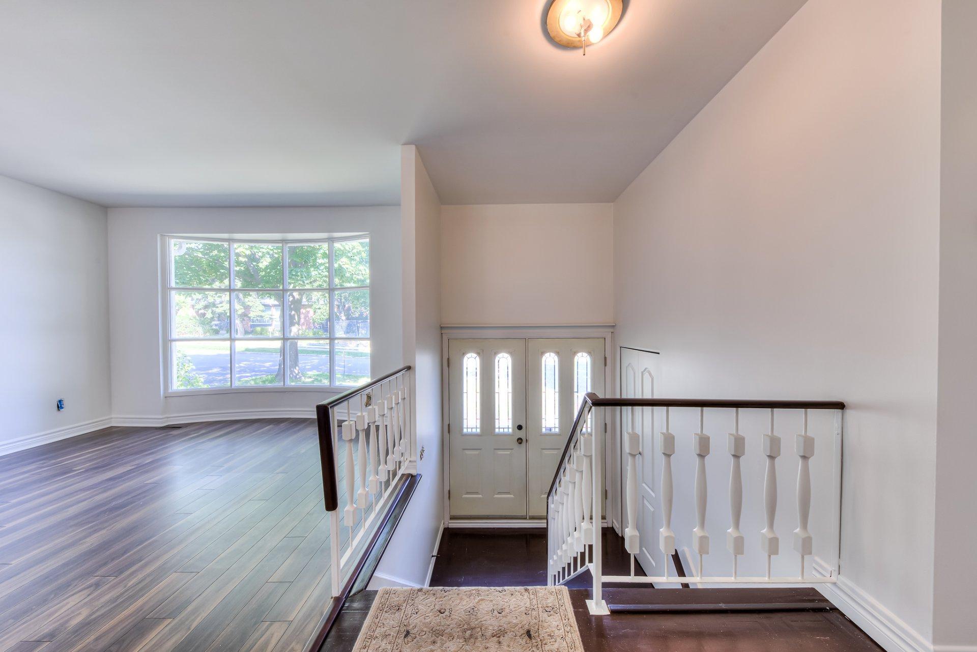 









200


Rue Beacon

,
Kirkland,




QC
H9J2G1

