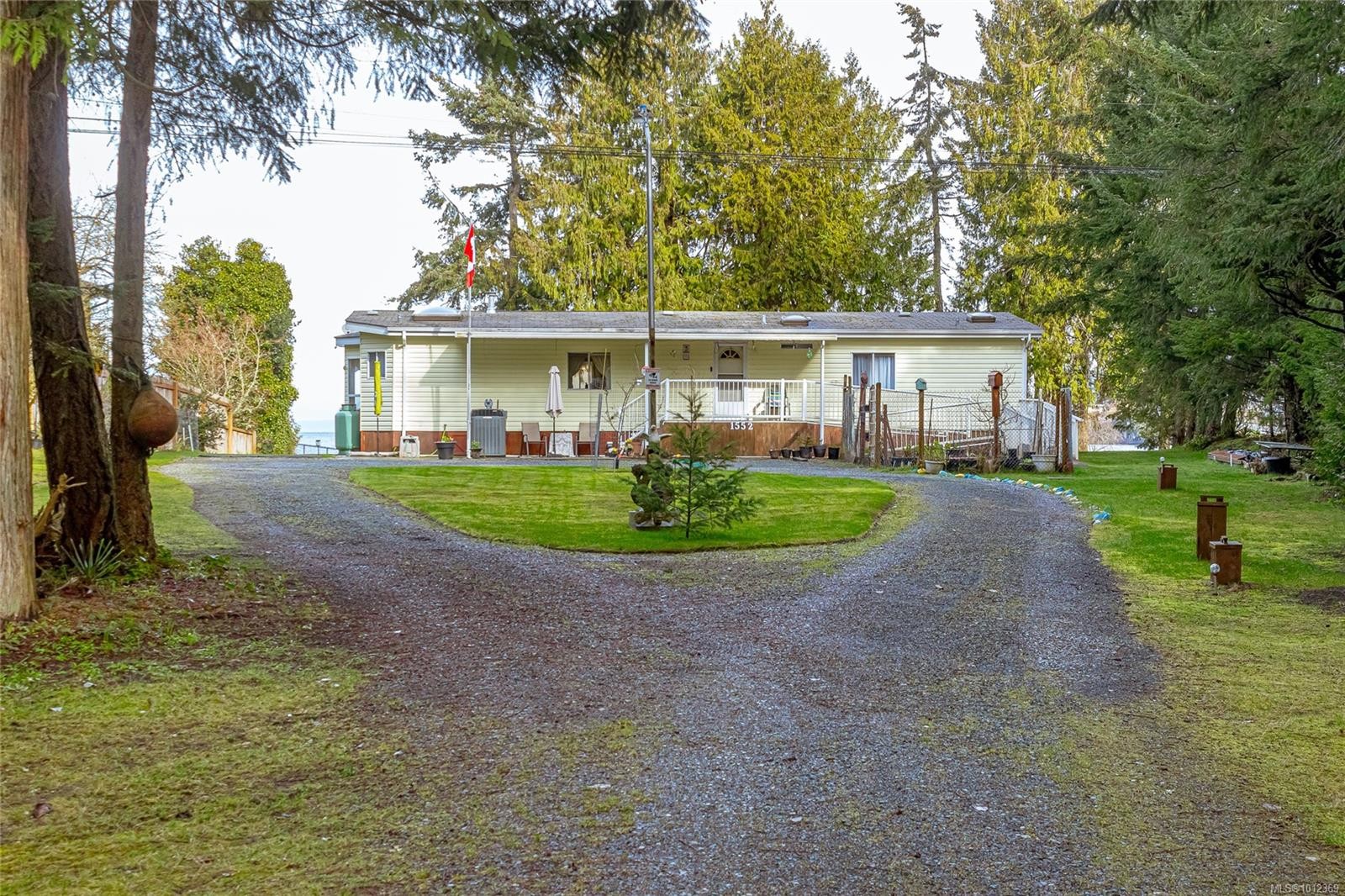 









1552


Terrien

Rd,
Nanoose Bay,




BC
V9P 9C3

