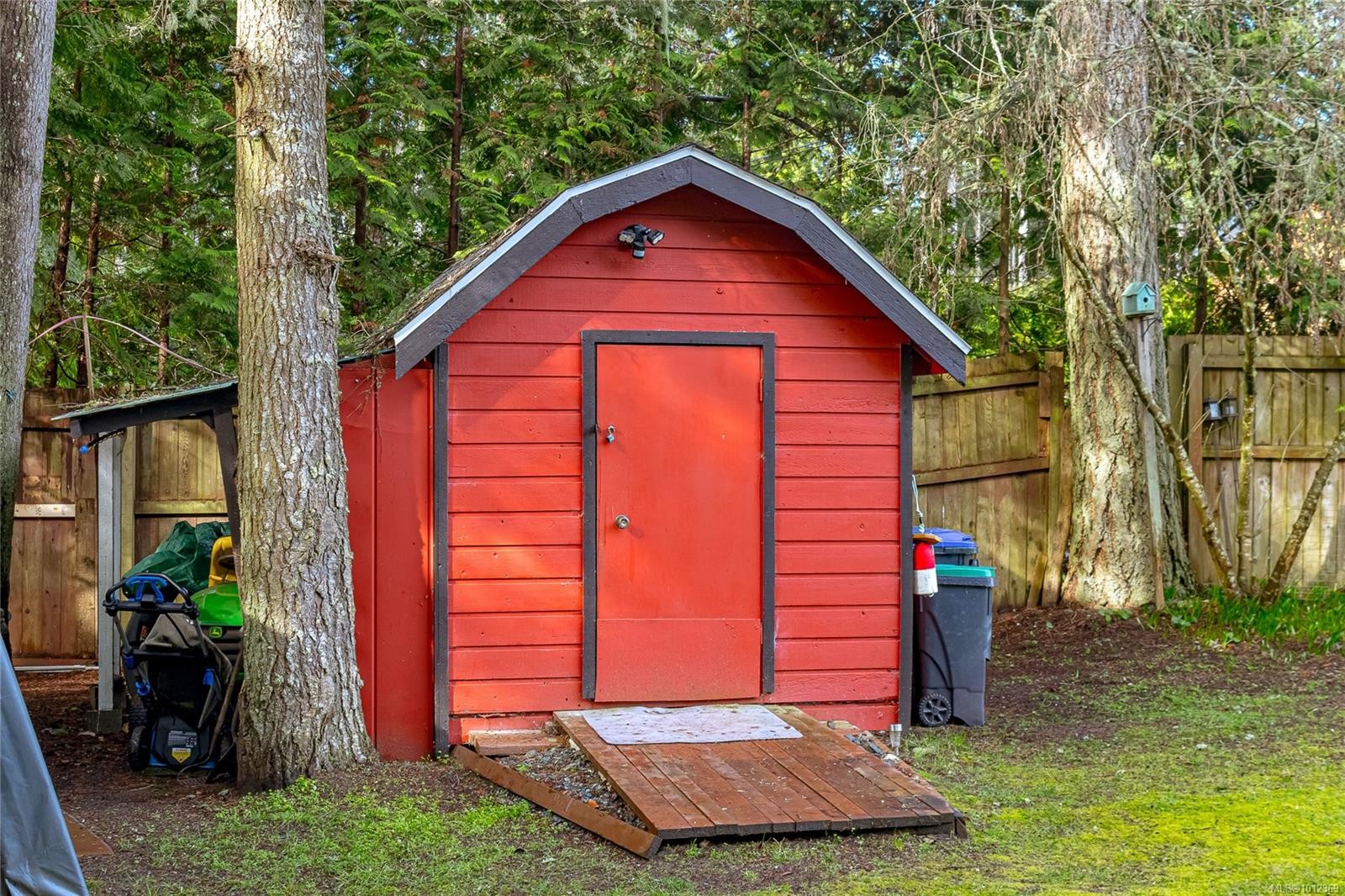 









1552


Terrien

Rd,
Nanoose Bay,




BC
V9P 9C3

