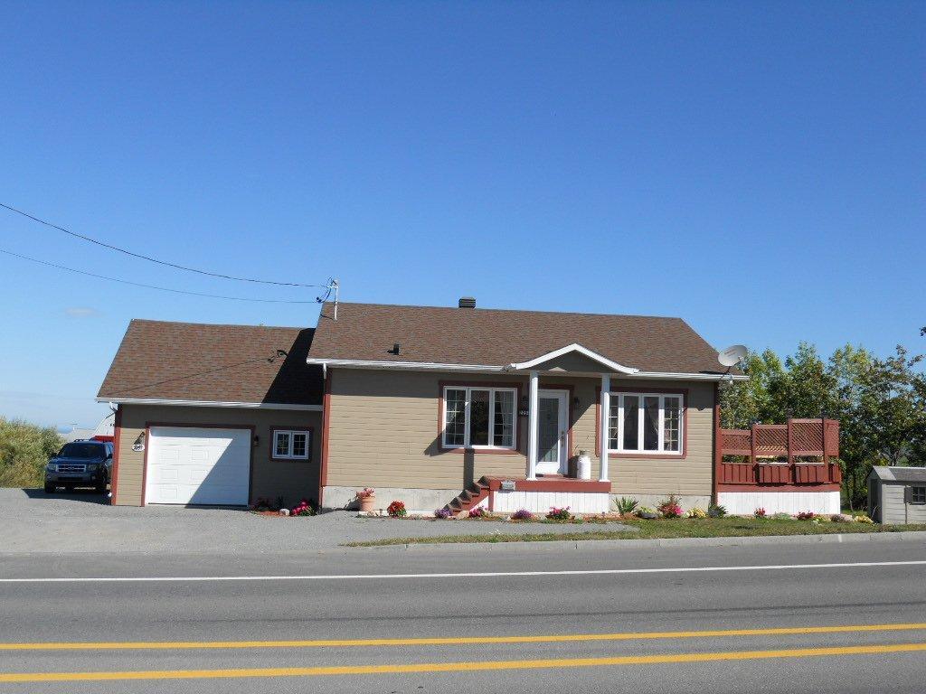 









2257


Rue Principale

,
Saint-Joseph-de-Lepage,




QC
G5H3N5

