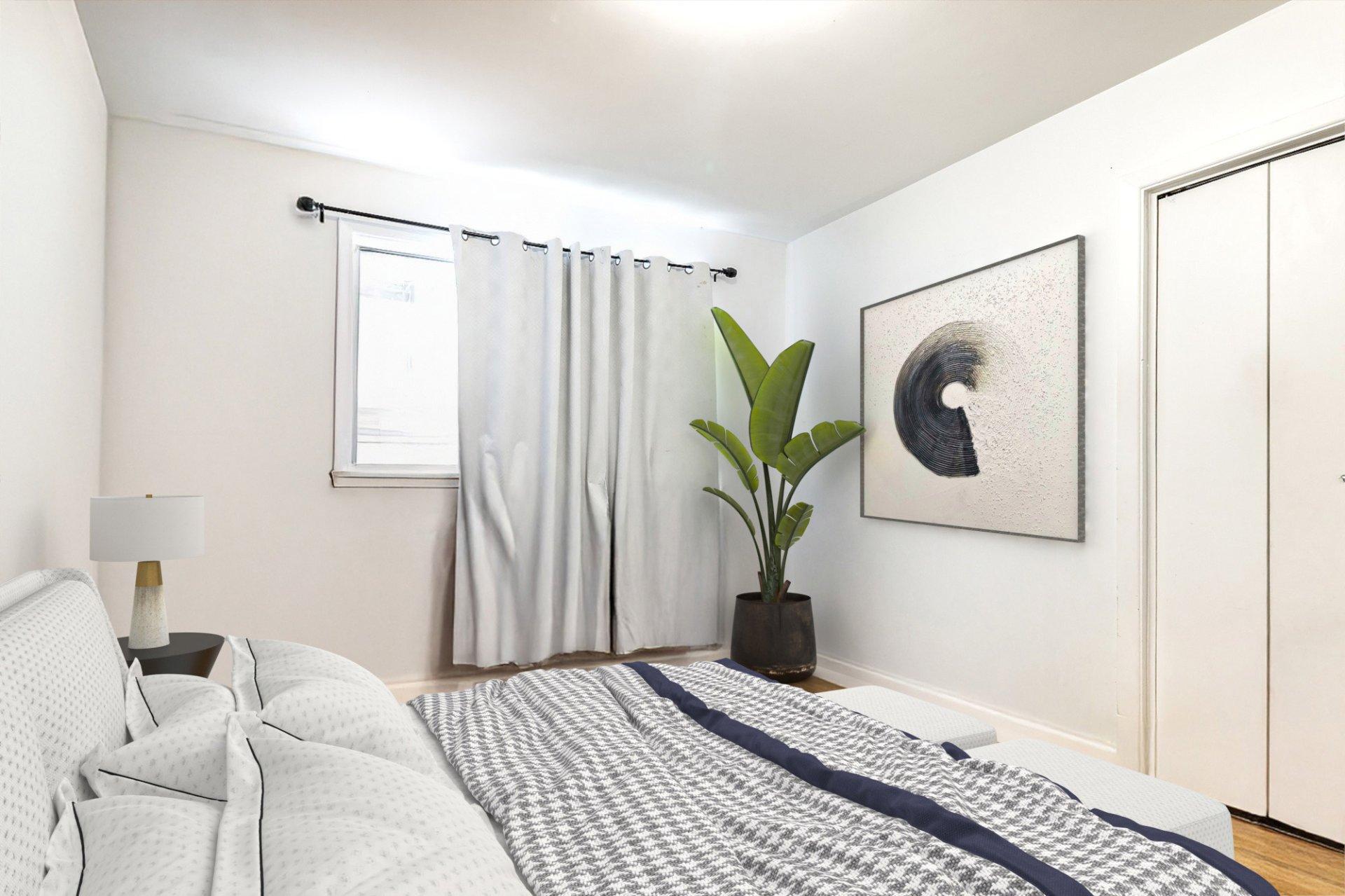 









2315

 - 2317


Rue Gold

,
Montréal (Saint-Laurent),




QC
H4M1S5

