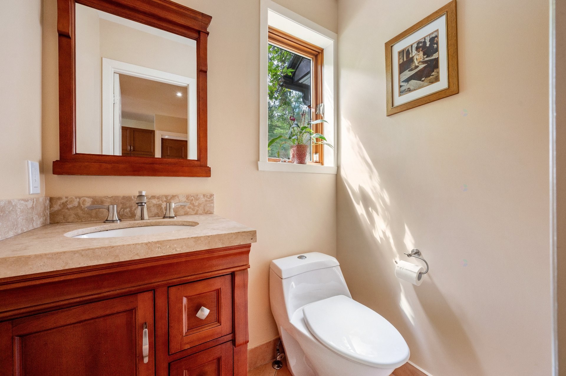 









1386


Rue des Peupliers

,
Mont-Saint-Hilaire,




QC
J3G2W3

