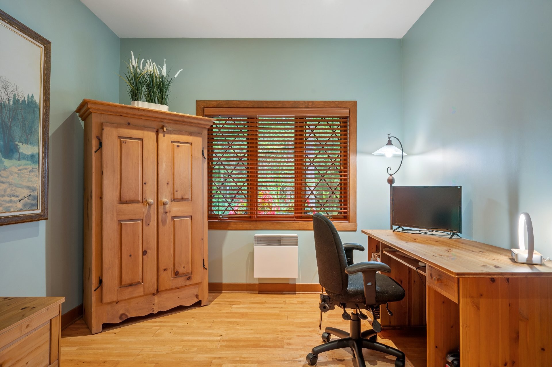 









1386


Rue des Peupliers

,
Mont-Saint-Hilaire,




QC
J3G2W3

