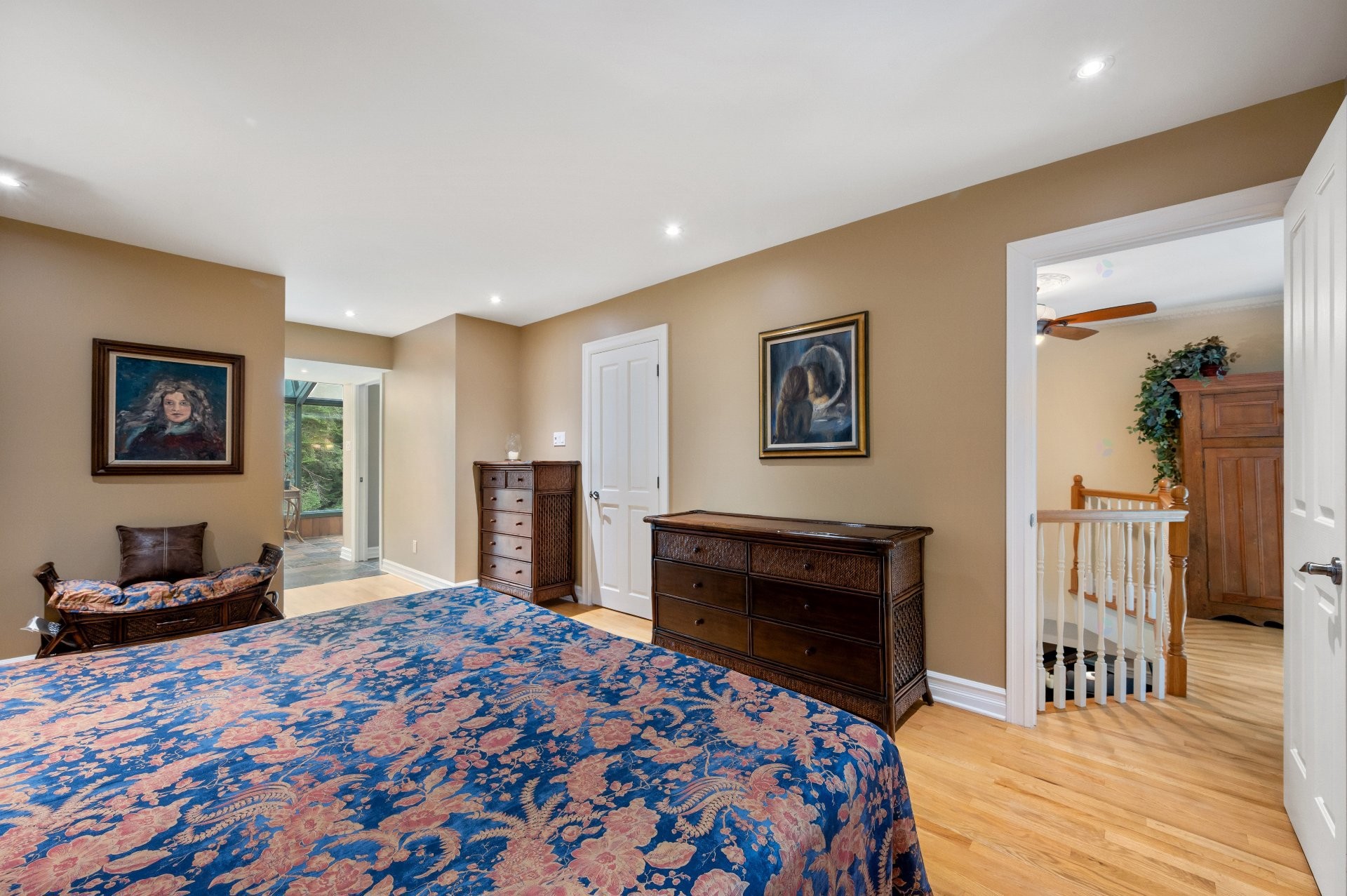 









1386


Rue des Peupliers

,
Mont-Saint-Hilaire,




QC
J3G2W3

