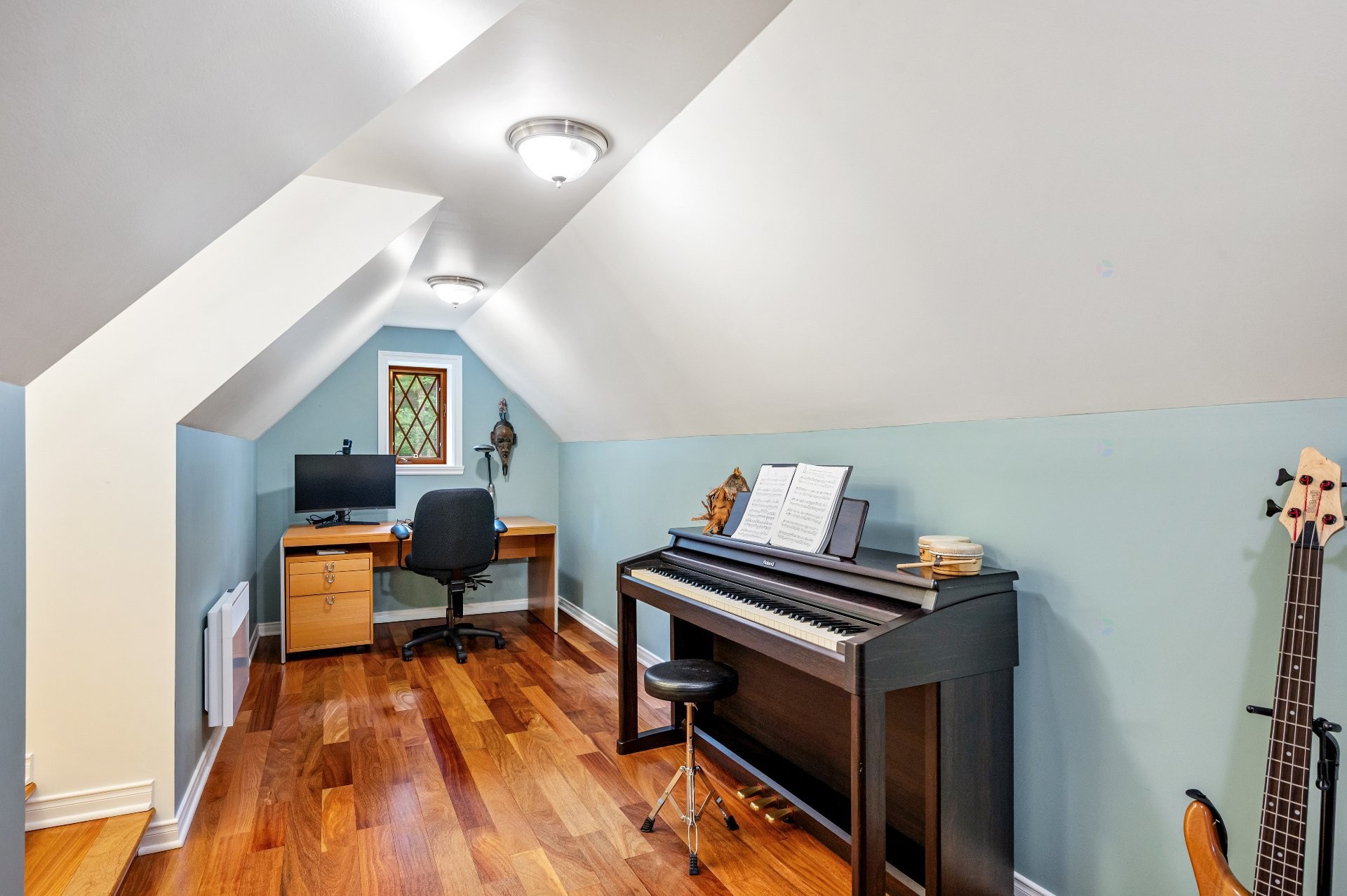 









1386


Rue des Peupliers

,
Mont-Saint-Hilaire,




QC
J3G2W3

