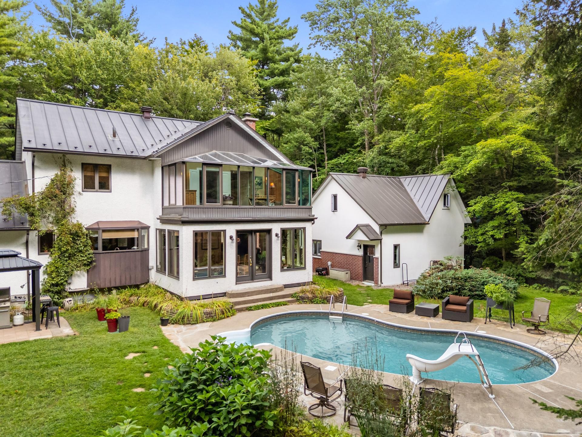 









1386


Rue des Peupliers

,
Mont-Saint-Hilaire,




QC
J3G2W3

