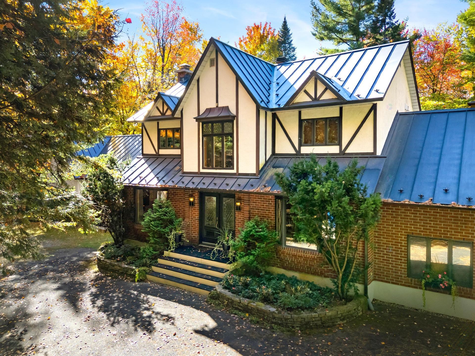 









1386


Rue des Peupliers

,
Mont-Saint-Hilaire,




QC
J3G2W3

