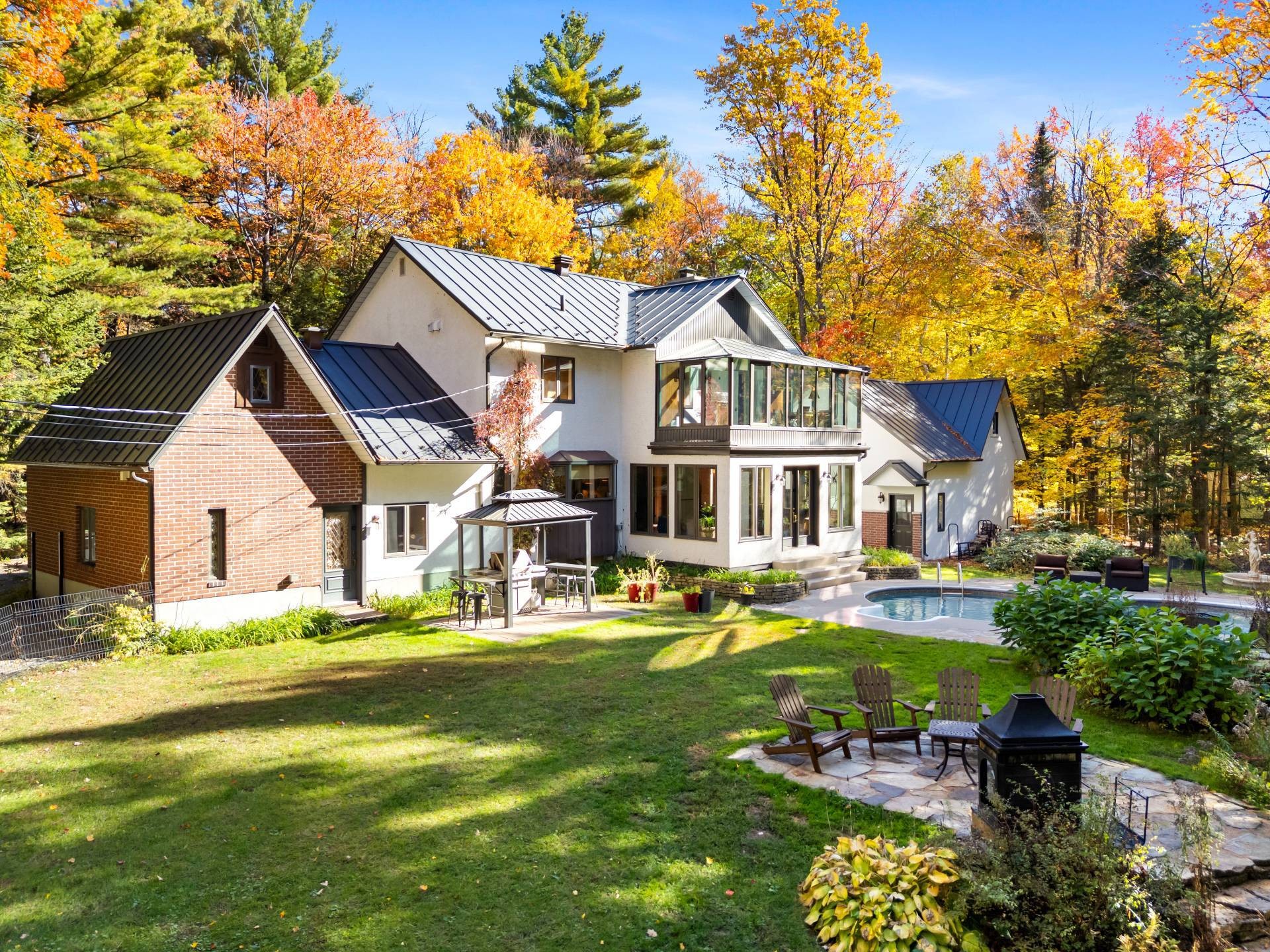 









1386


Rue des Peupliers

,
Mont-Saint-Hilaire,




QC
J3G2W3

