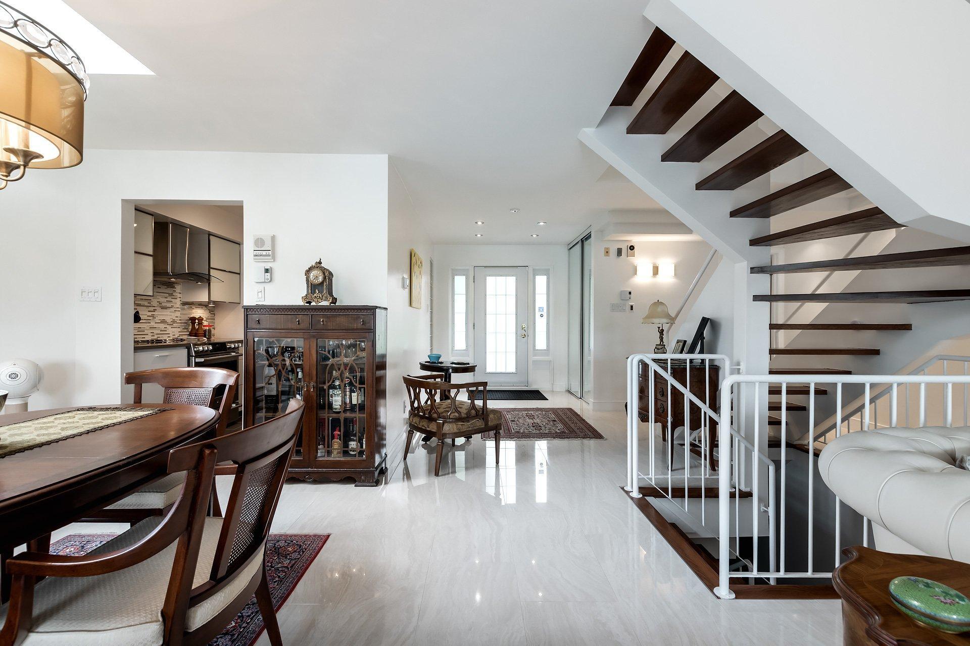 









1


Av. Sauriol

,
Laval (Laval-des-Rapides),




QC
H7N3A3

