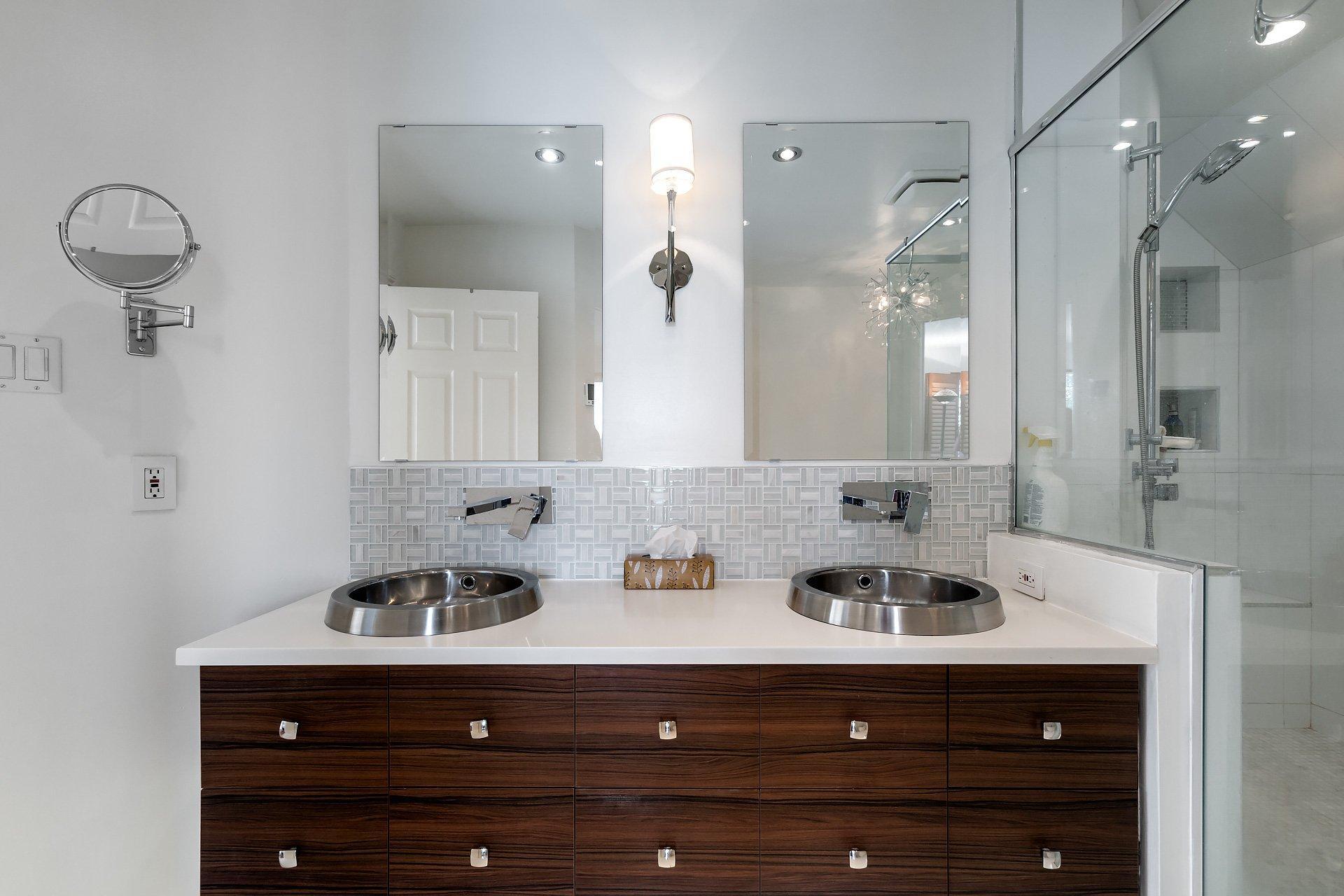 









1


Av. Sauriol

,
Laval (Laval-des-Rapides),




QC
H7N3A3

