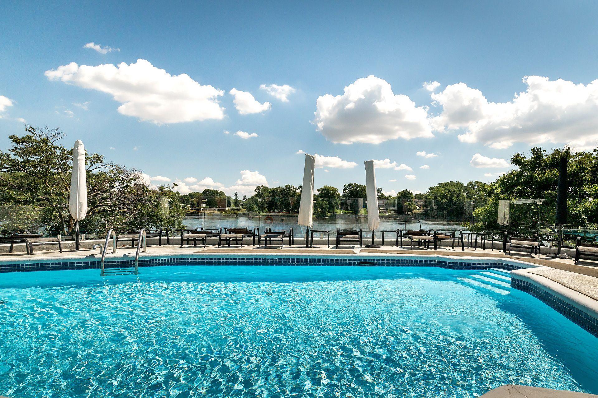 









1


Av. Sauriol

,
Laval (Laval-des-Rapides),




QC
H7N3A3


