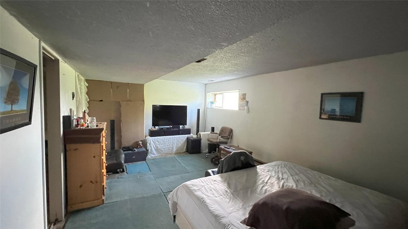 









8774


Colony

Road,
Wardner,




BC
V0B 2J0

