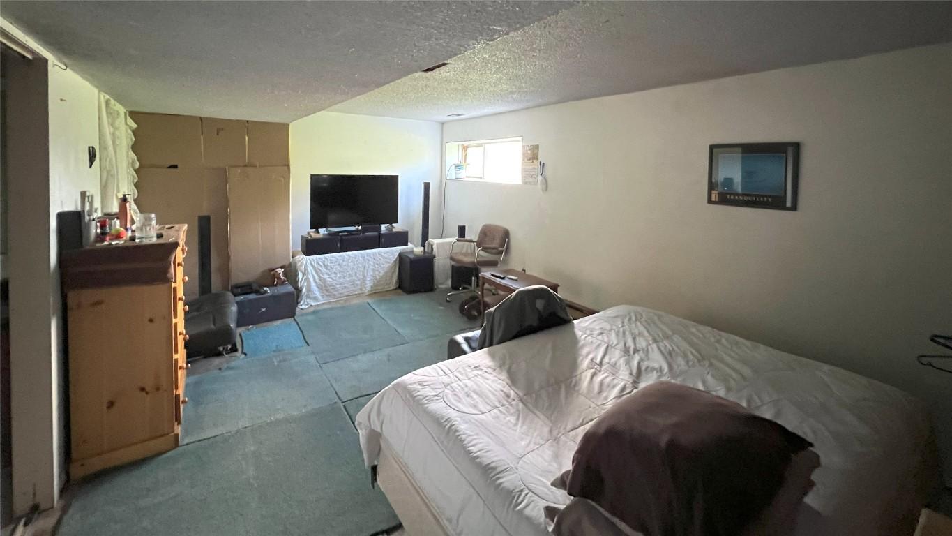 









8774


Colony

Road,
Wardner,




BC
V0B 2J0

