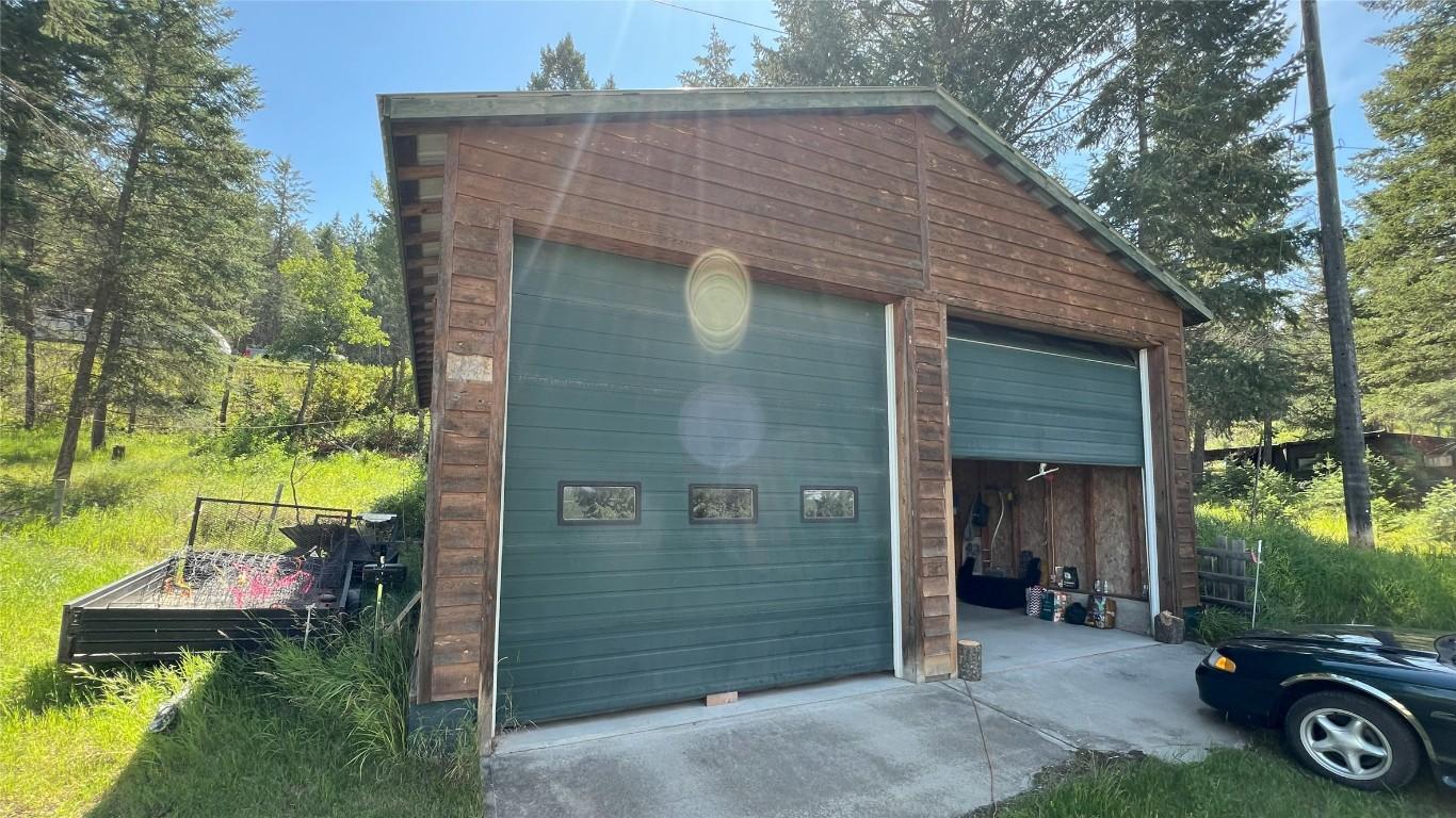









8774


Colony

Road,
Wardner,




BC
V0B 2J0

