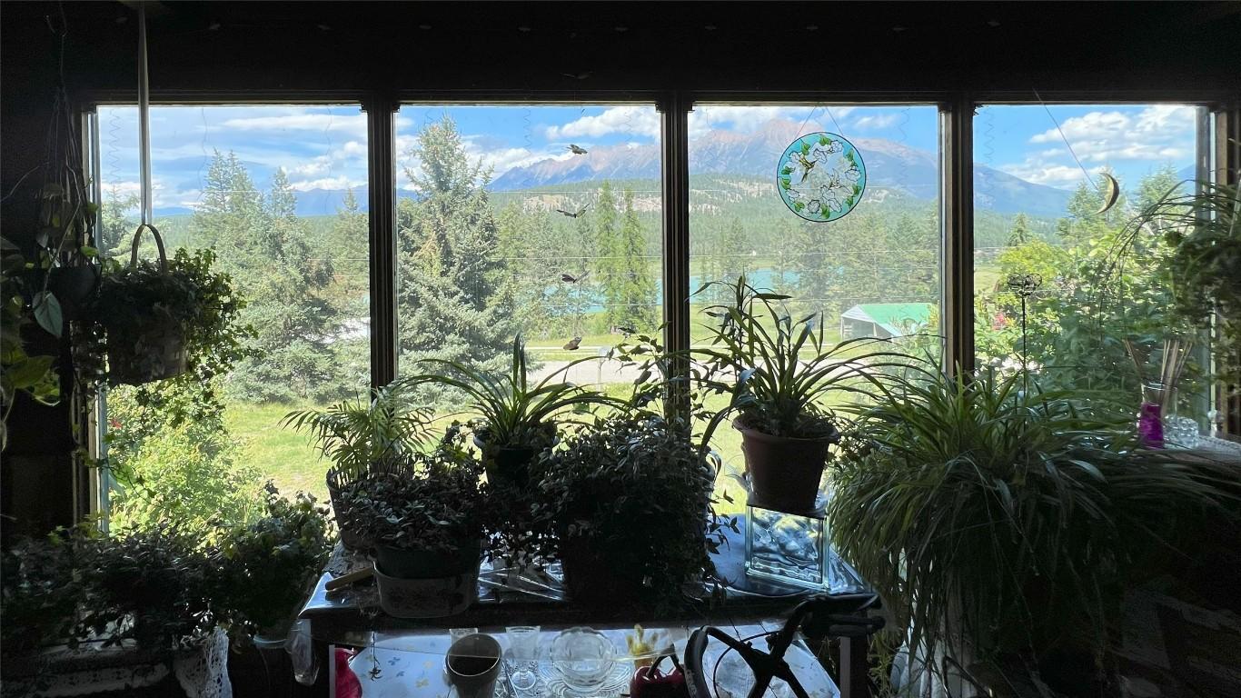 









8774


Colony

Road,
Wardner,




BC
V0B 2J0

