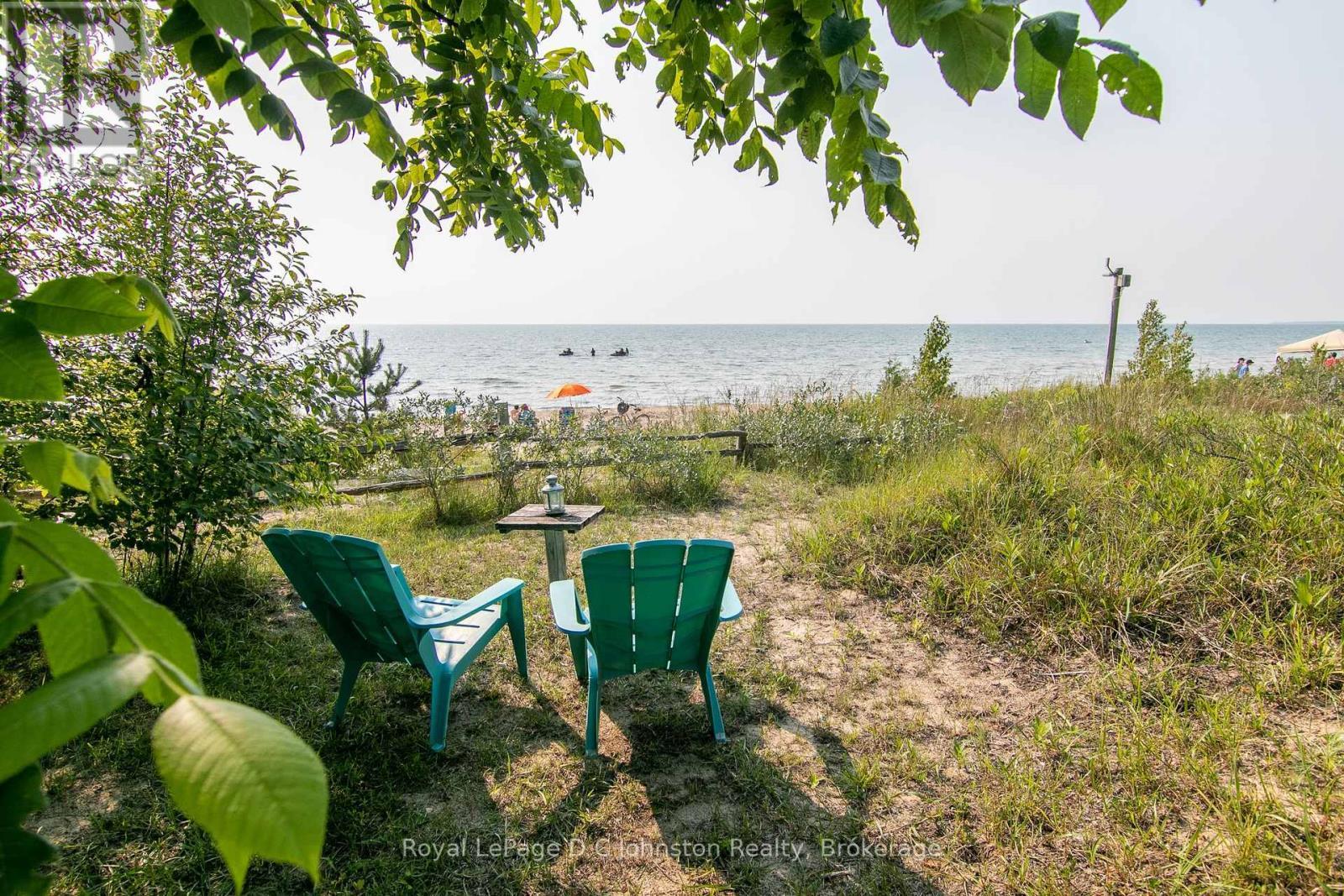 












105 5TH AVENUE S

,
Native Leased Lands,




Ontario
N0H2L0

