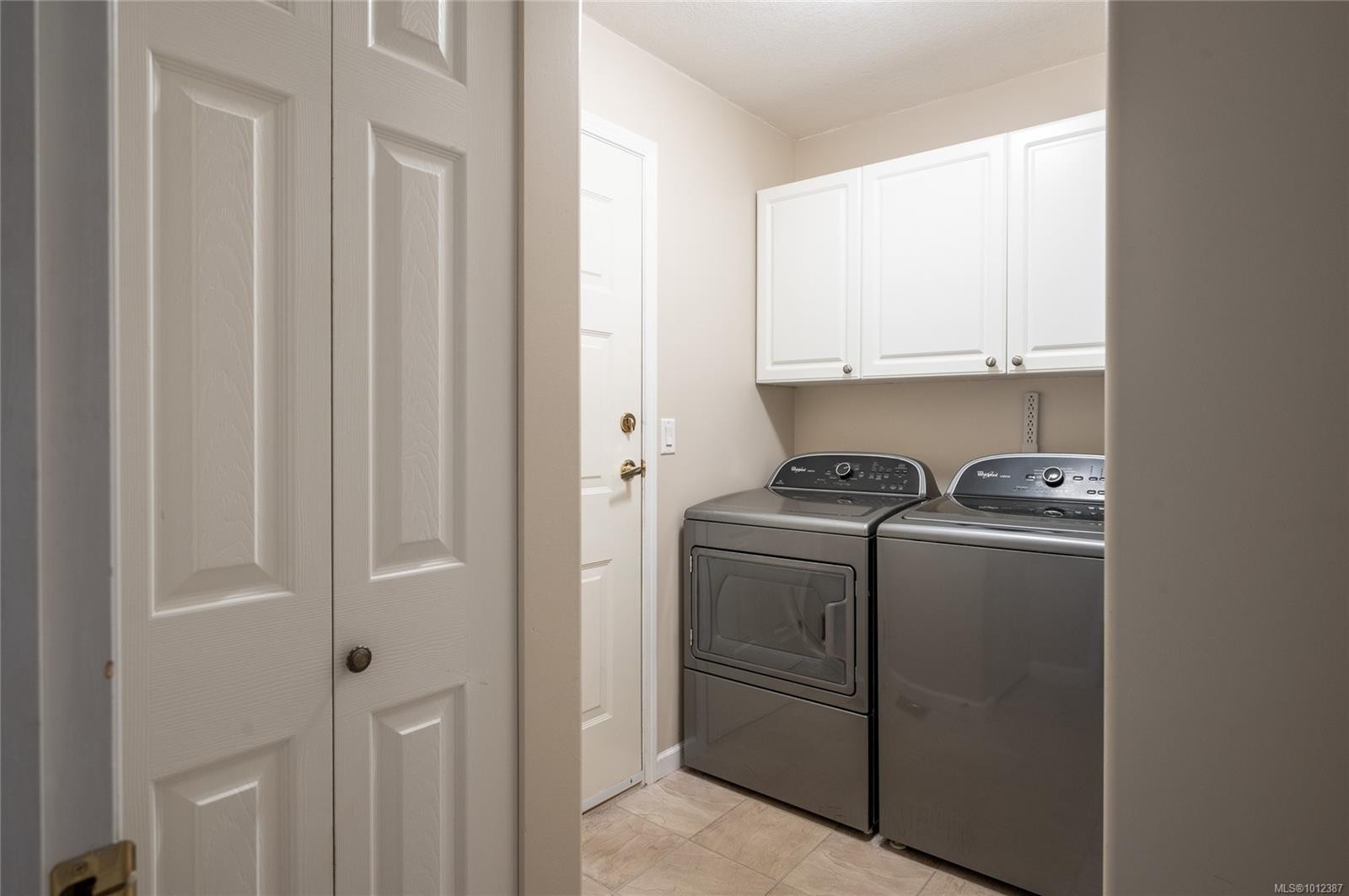 









6128


Bellflower

Way,
Nanaimo,




BC
V9T 6L2

