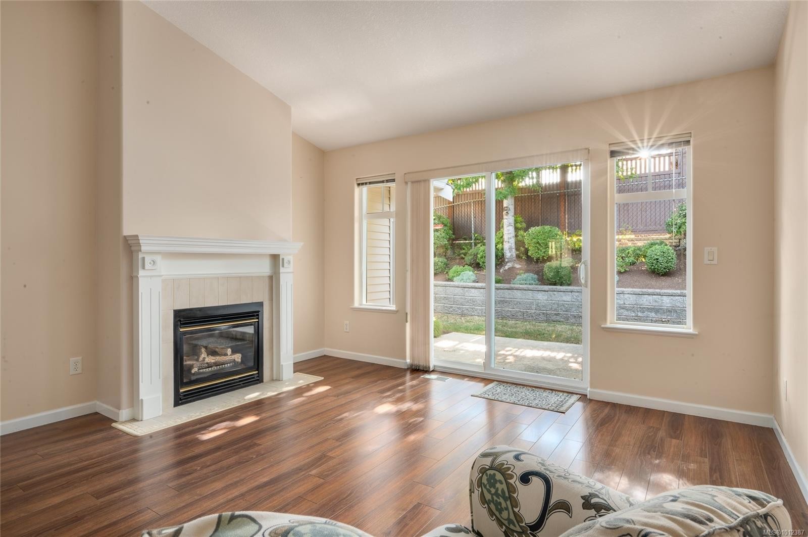 









6128


Bellflower

Way,
Nanaimo,




BC
V9T 6L2


