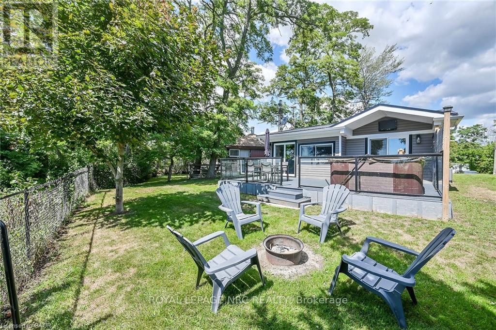 












33 DOVER STREET

,
Haldimand,




Ontario
N1A2W6

