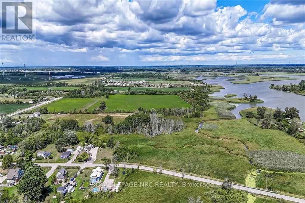 












33 DOVER STREET

,
Haldimand,




Ontario
N1A2W6

