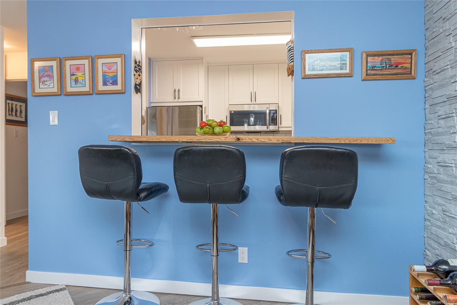 









2560


Departure Bay

Rd, 602,
Nanaimo,




BC
V9S 5P1

