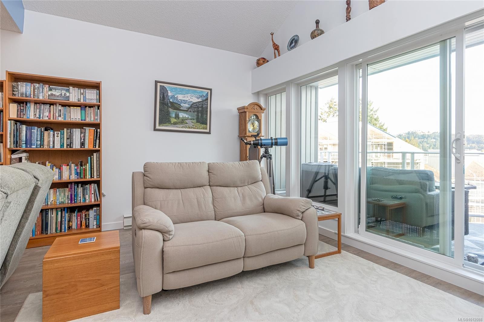 









2560


Departure Bay

Rd, 602,
Nanaimo,




BC
V9S 5P1

