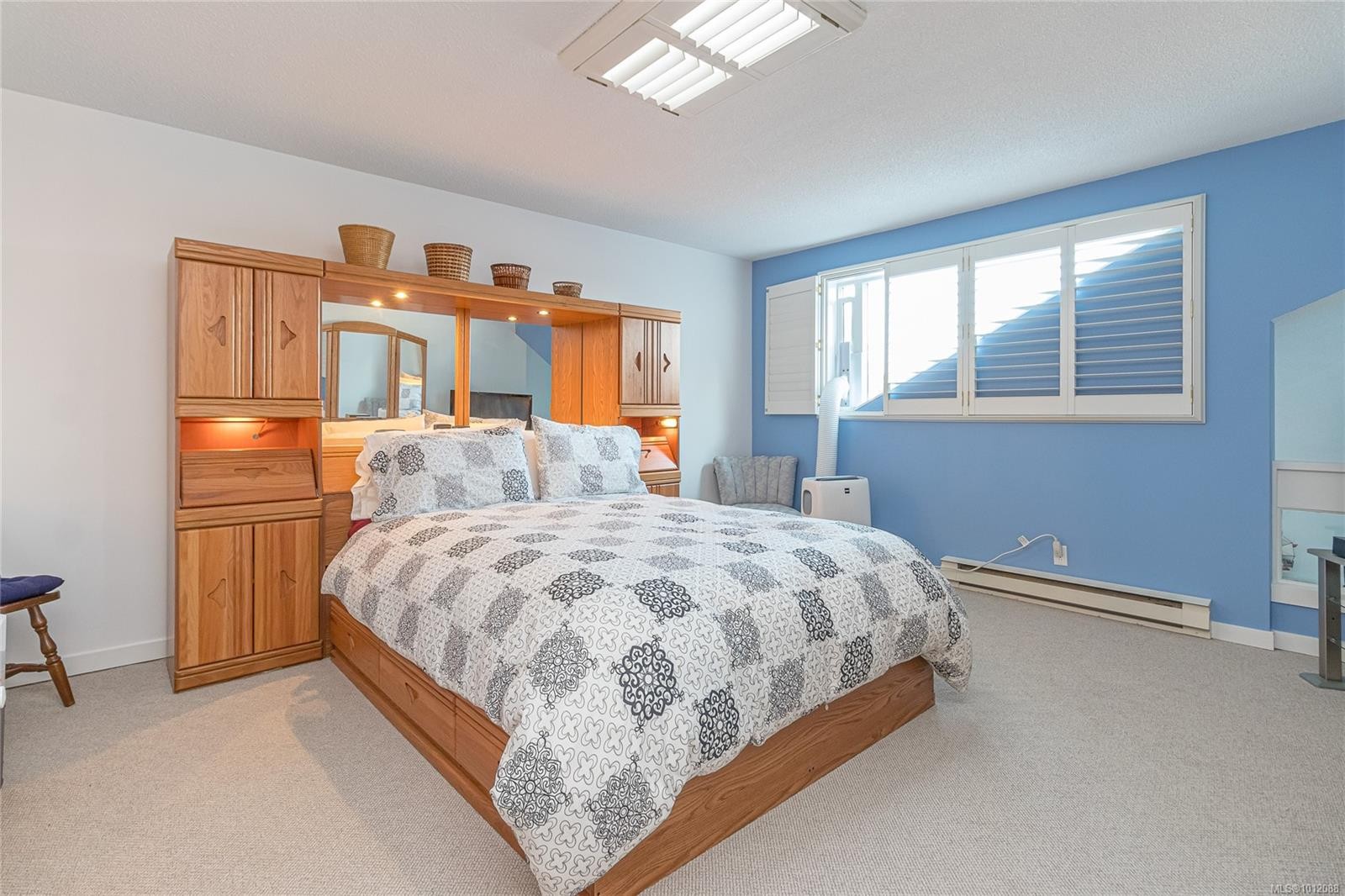 









2560


Departure Bay

Rd, 602,
Nanaimo,




BC
V9S 5P1

