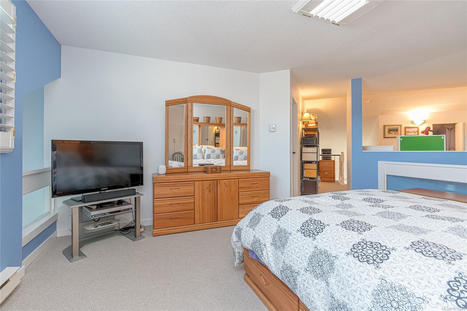 









2560


Departure Bay

Rd, 602,
Nanaimo,




BC
V9S 5P1

