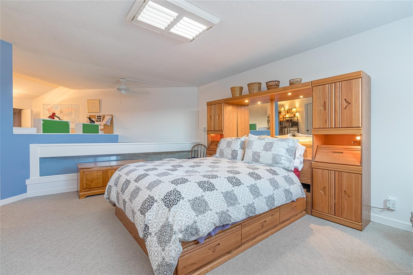 









2560


Departure Bay

Rd, 602,
Nanaimo,




BC
V9S 5P1

