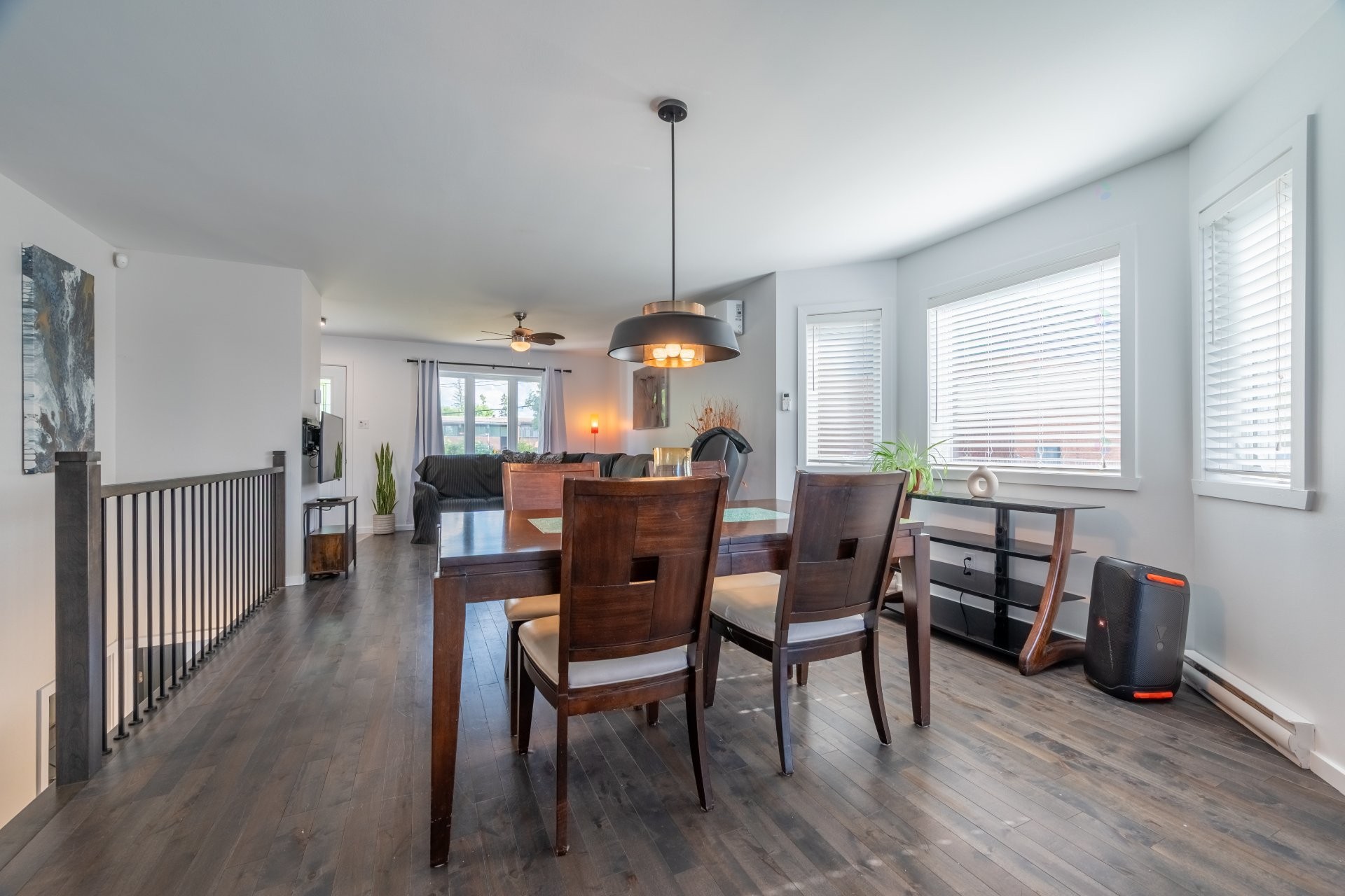 









28


Rue Vézina

,
Saint-Philippe,




QC
J0L2K0

