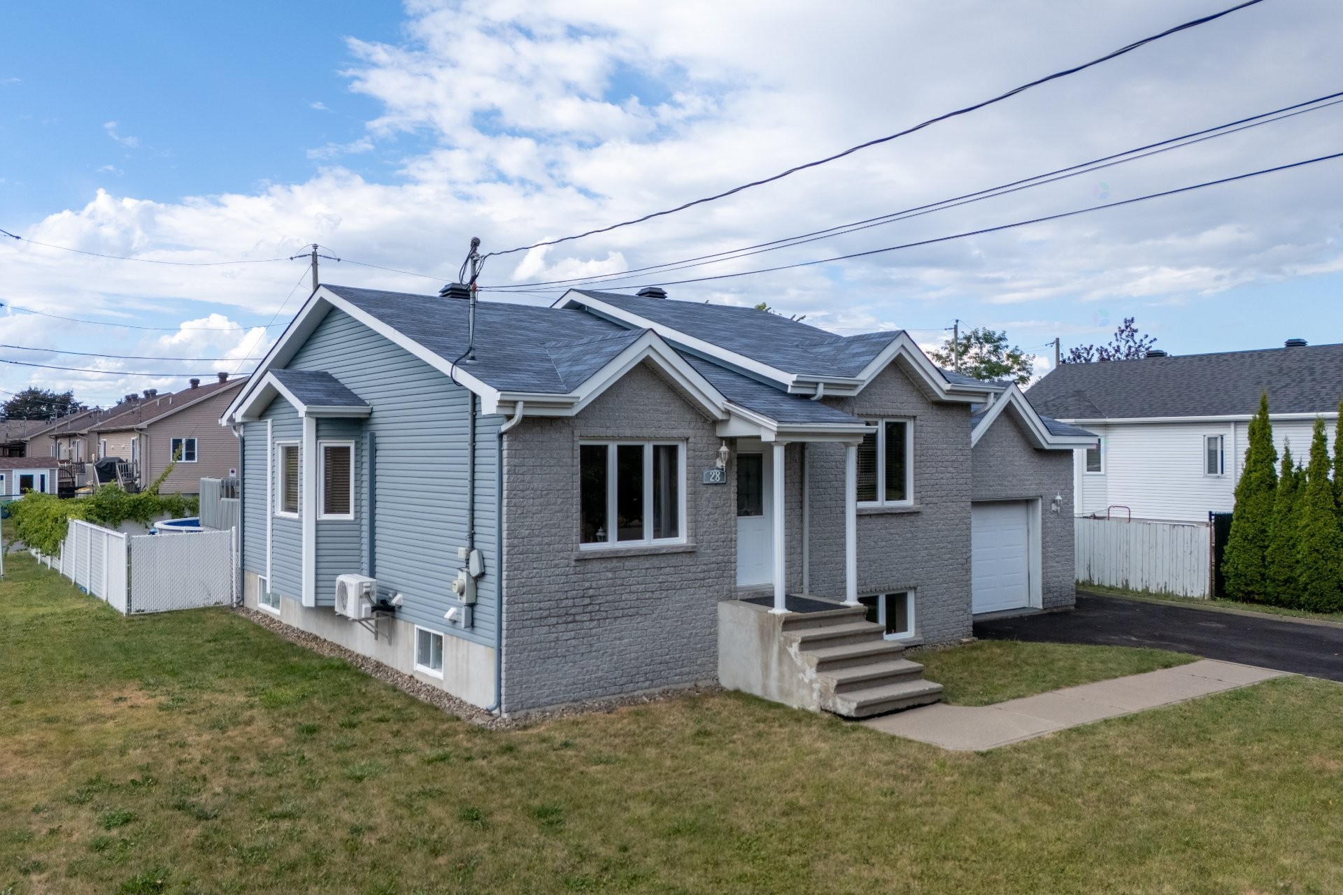 









28


Rue Vézina

,
Saint-Philippe,




QC
J0L2K0

