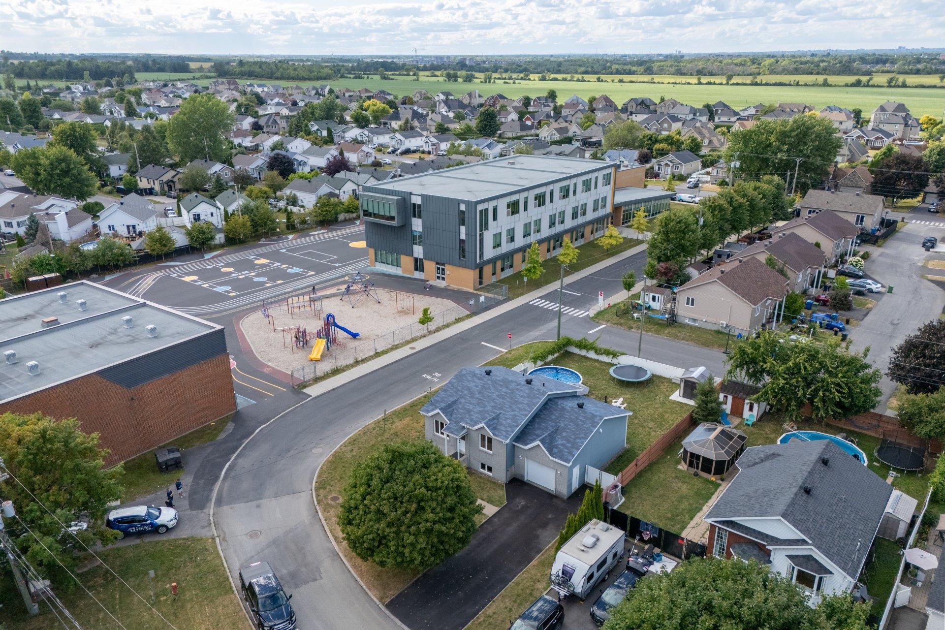 









28


Rue Vézina

,
Saint-Philippe,




QC
J0L2K0

