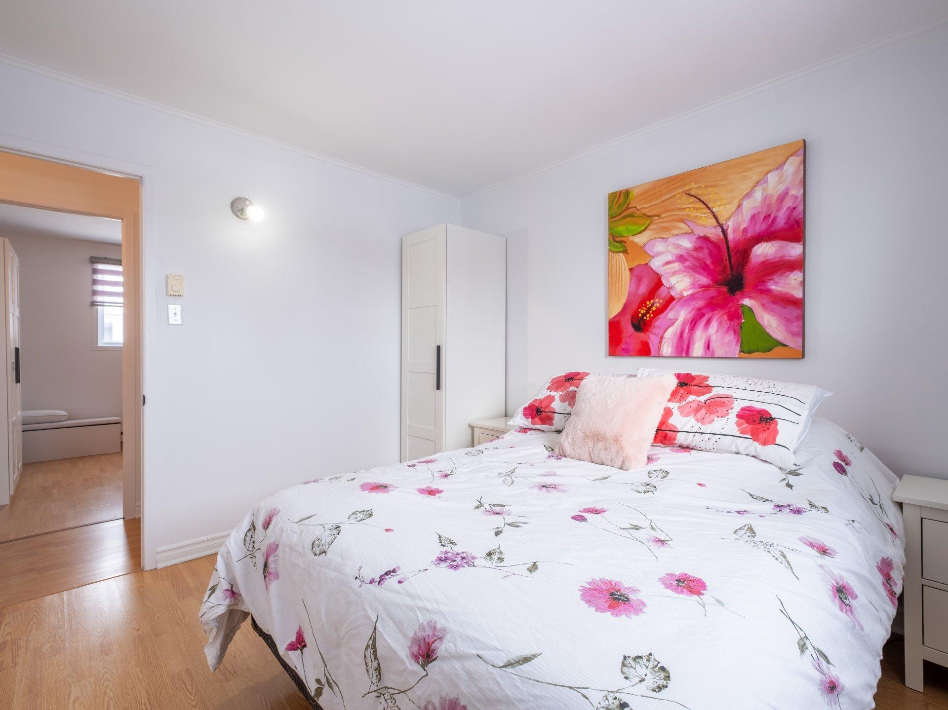 









351A

 - 351D


Rue du Bord-de-l'Eau

,
Sorel-Tracy,




QC
J3P7V6

