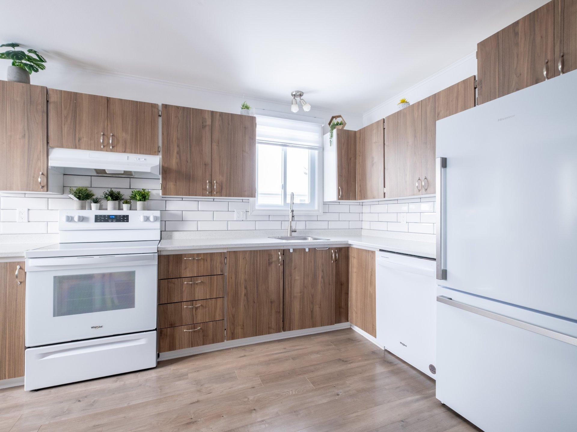 









351A

 - 351D


Rue du Bord-de-l'Eau

,
Sorel-Tracy,




QC
J3P7V6

