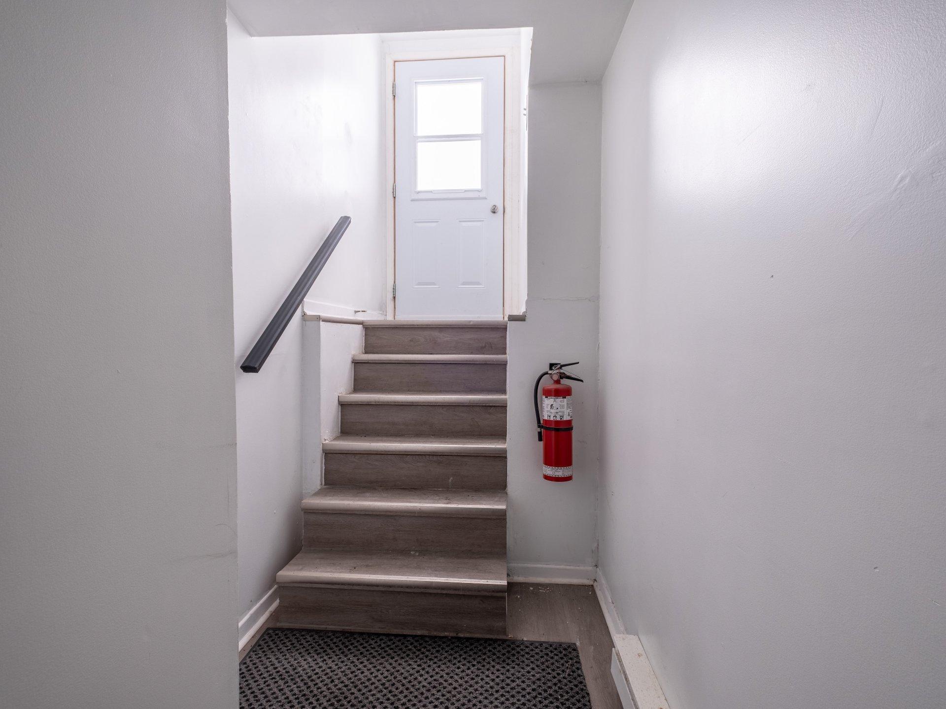 









351A

 - 351D


Rue du Bord-de-l'Eau

,
Sorel-Tracy,




QC
J3P7V6

