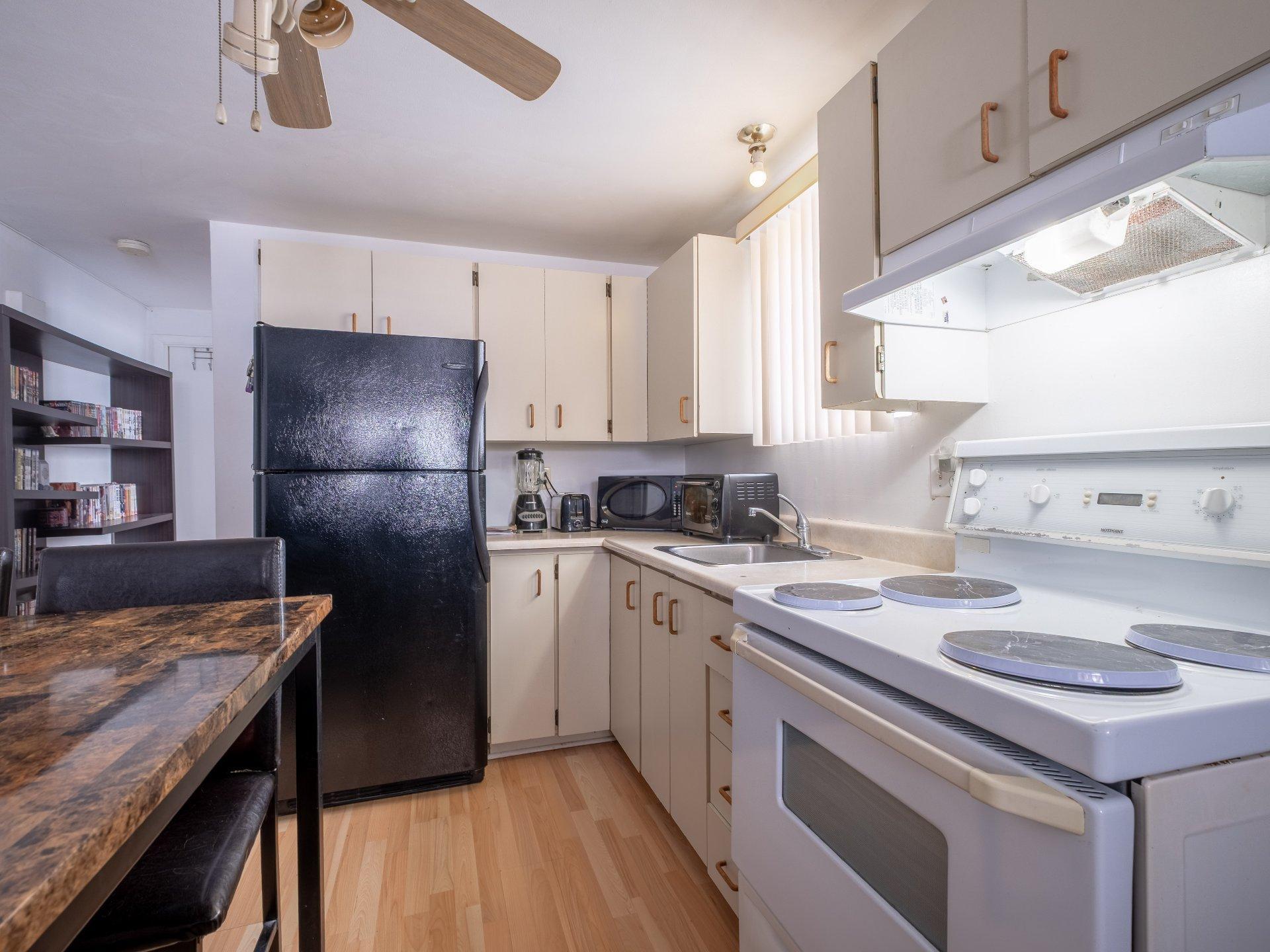 









351A

 - 351D


Rue du Bord-de-l'Eau

,
Sorel-Tracy,




QC
J3P7V6

