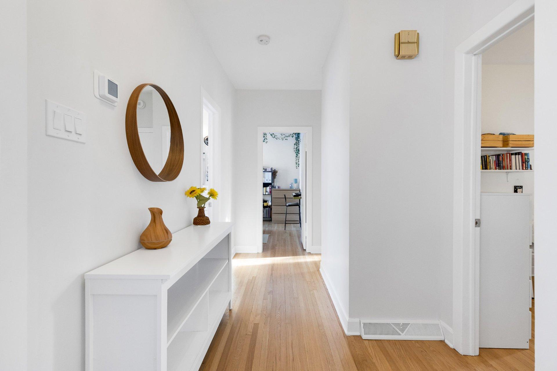 









380


Rue Joly

,
Laval (Duvernay),




QC
H7E3C5

