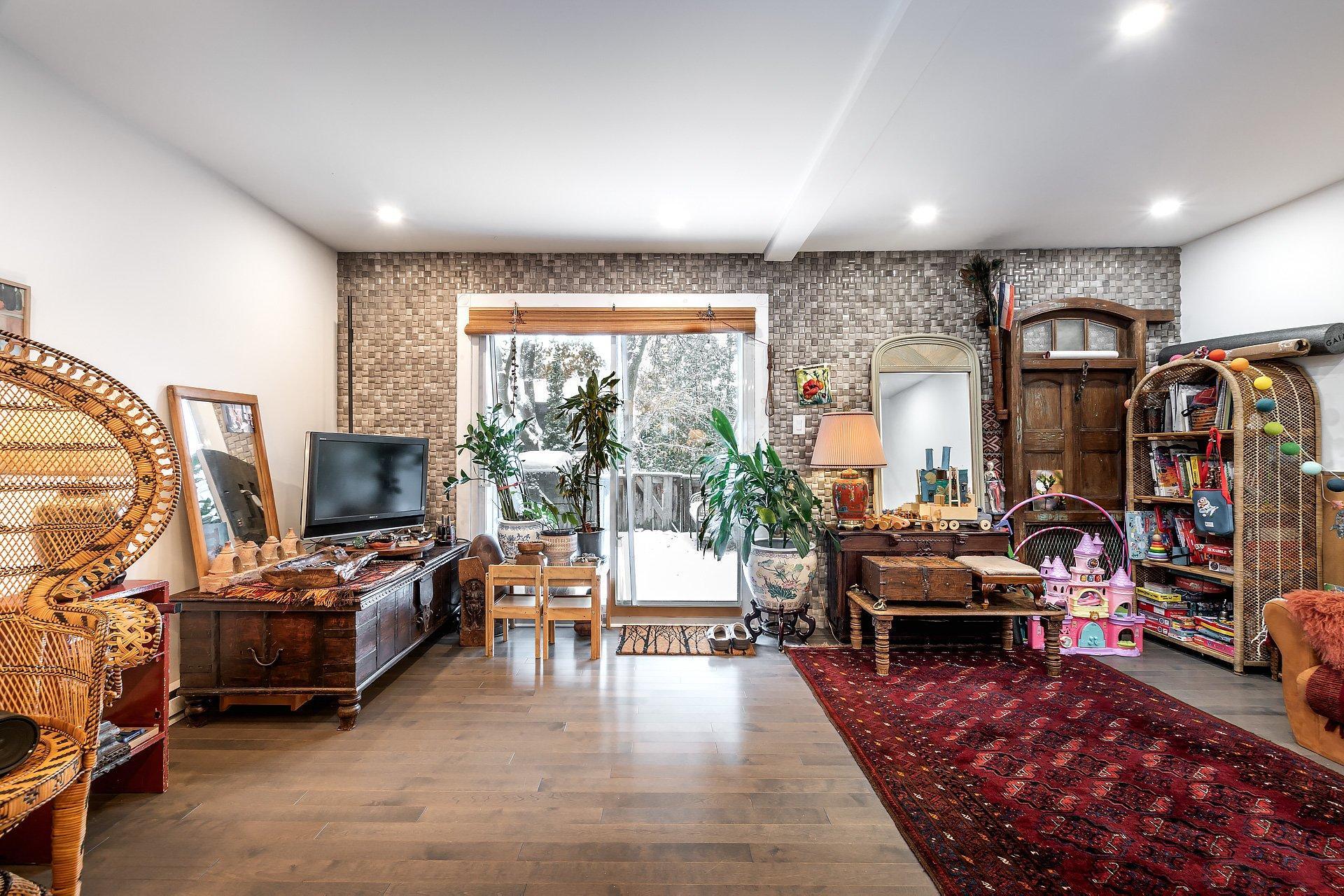 









4734


Rue Lake

,
Dollard-des-Ormeaux,




QC
H9G1G8

