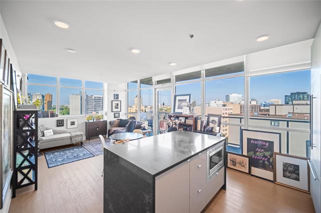 









390


Assiniboine

AVE, 1102,
Winnipeg,




MB
R3C 0V2

