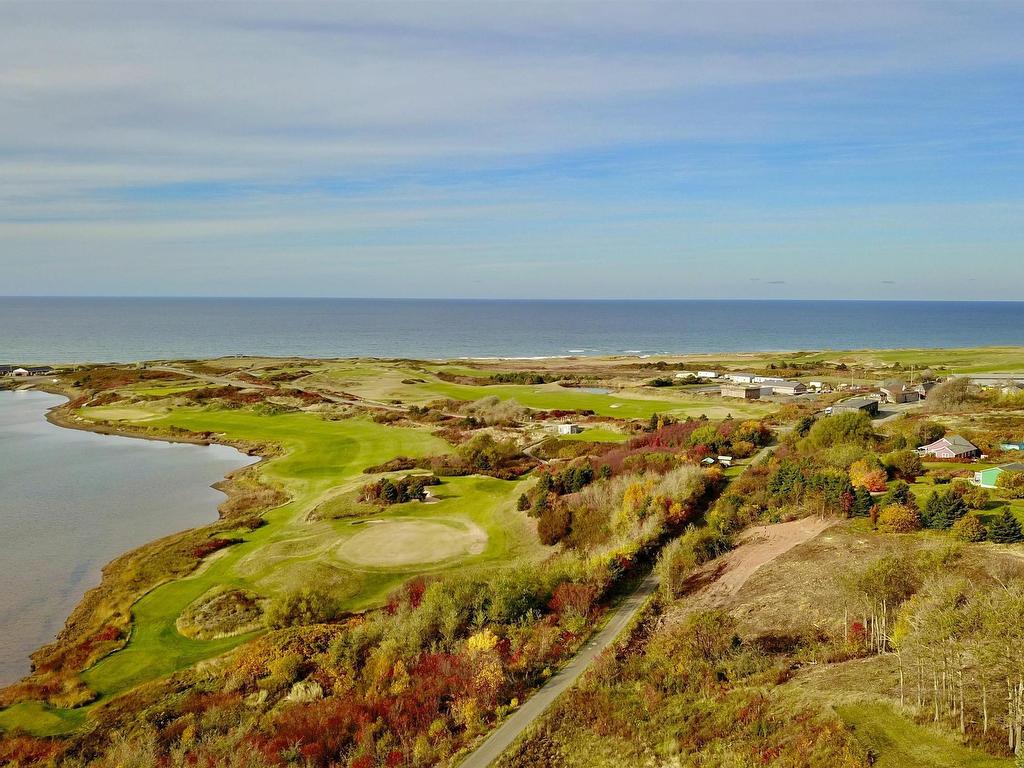












Alexander Avenue

,
Inverness,







NS
B0E 1N0

