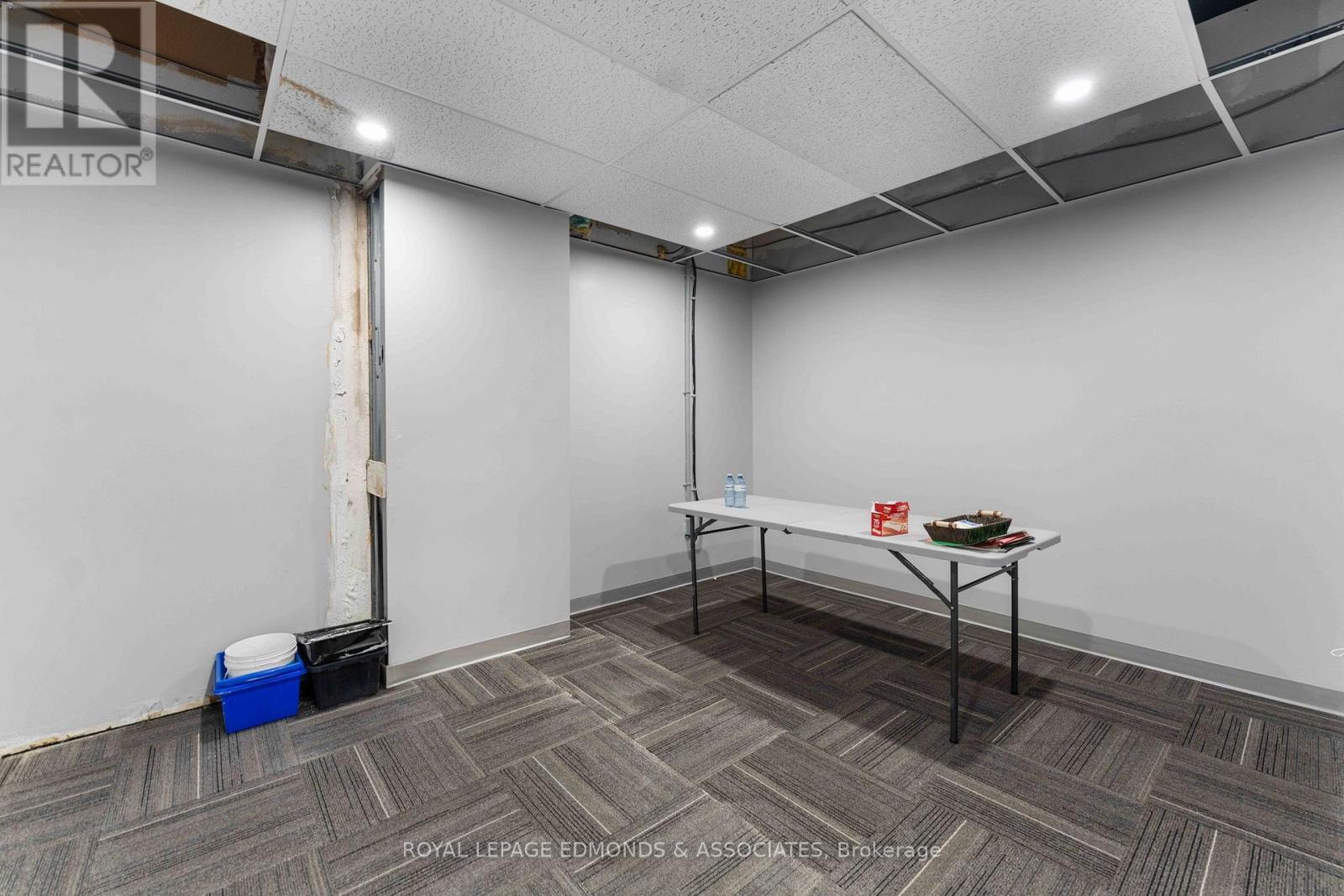 












1765 BEACHBURG ROAD

,
Whitewater Region,




Ontario
K0J1C0

