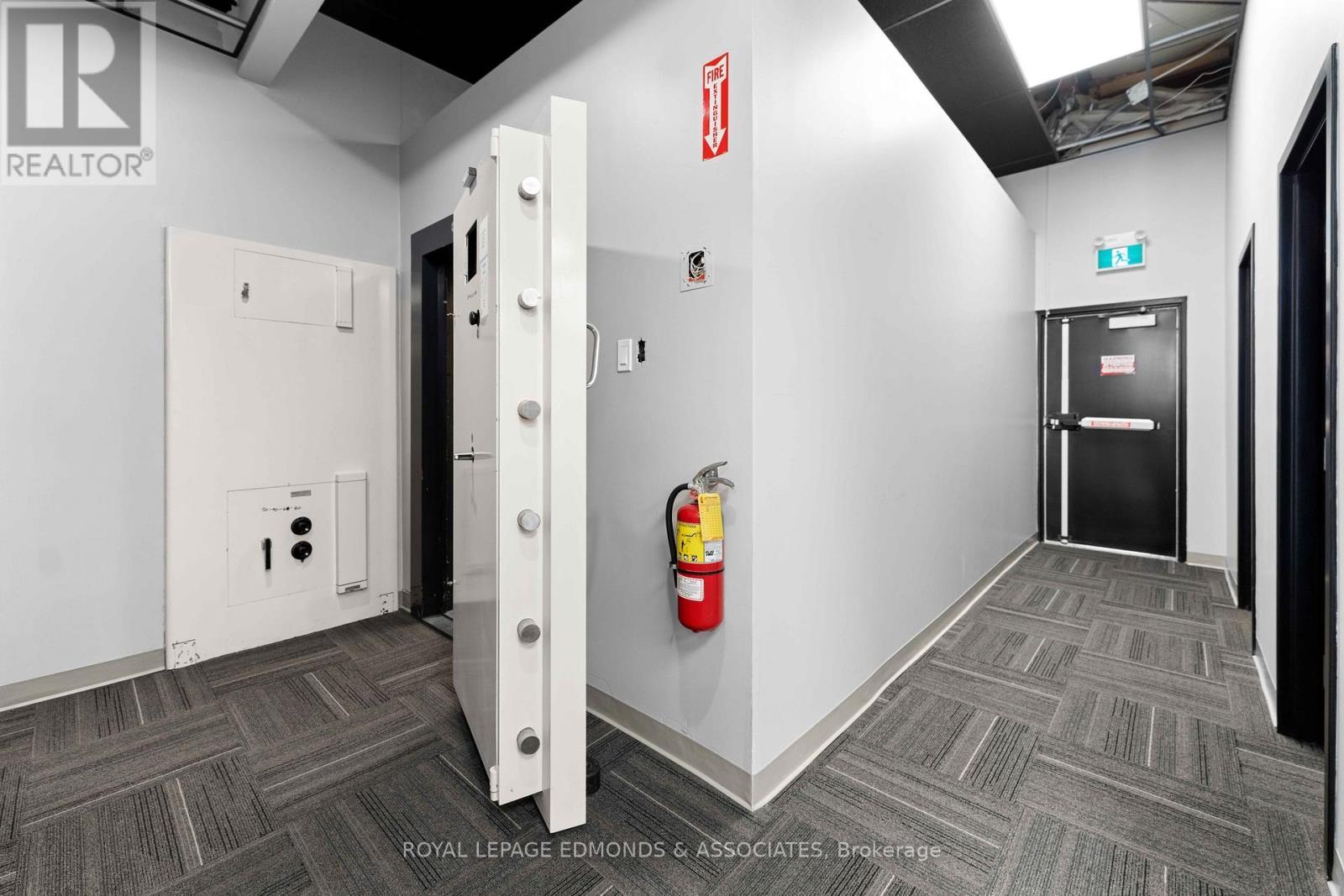 












1765 BEACHBURG ROAD

,
Whitewater Region,




Ontario
K0J1C0

