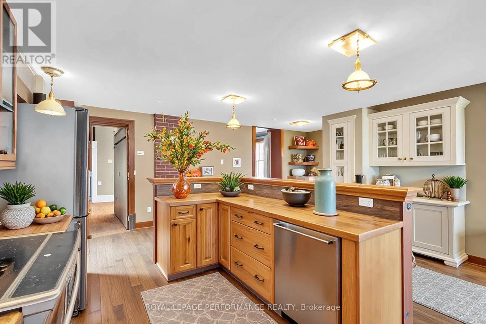 












3311 MAIN STREET

,
North Stormont,




Ontario
K0C1C0

