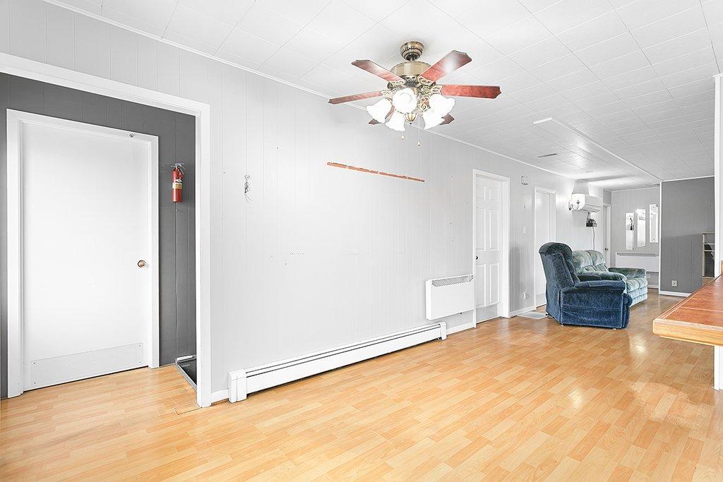 









11


Rue L'Écuyer

,
Mansfield-et-Pontefract,




QC
J0X1R0

