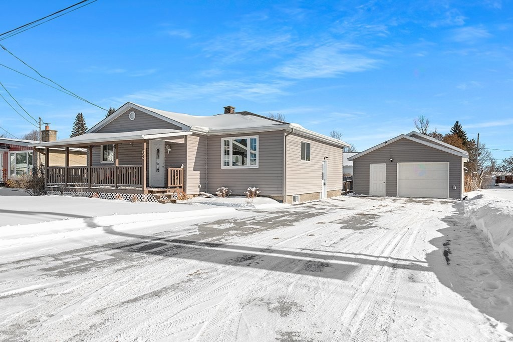 









58


Av. Victoria

,
Shawville,




QC
J0X2Y0

