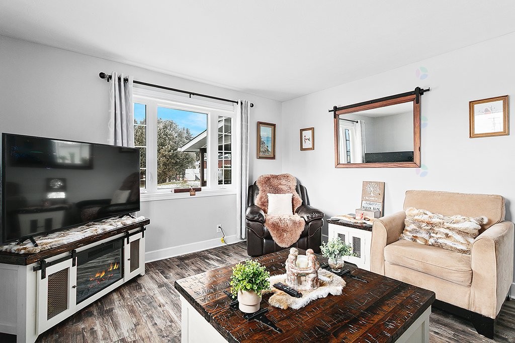 









58


Av. Victoria

,
Shawville,




QC
J0X2Y0

