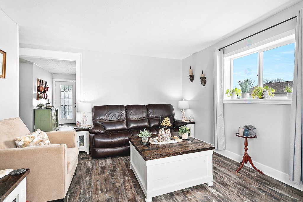 









58


Av. Victoria

,
Shawville,




QC
J0X2Y0

