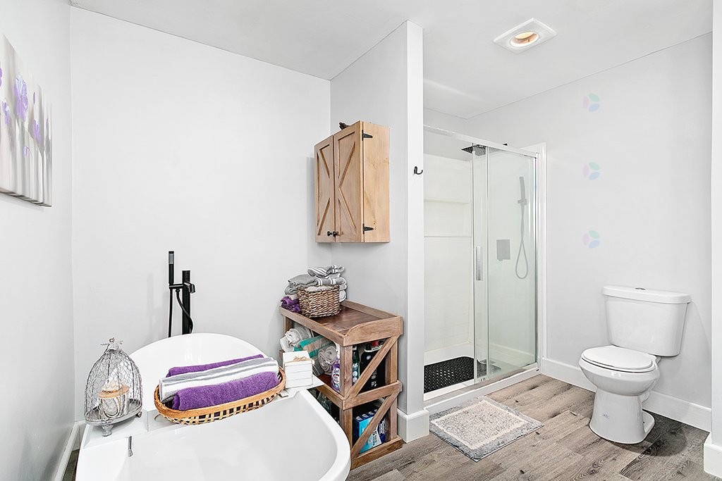 









58


Av. Victoria

,
Shawville,




QC
J0X2Y0

