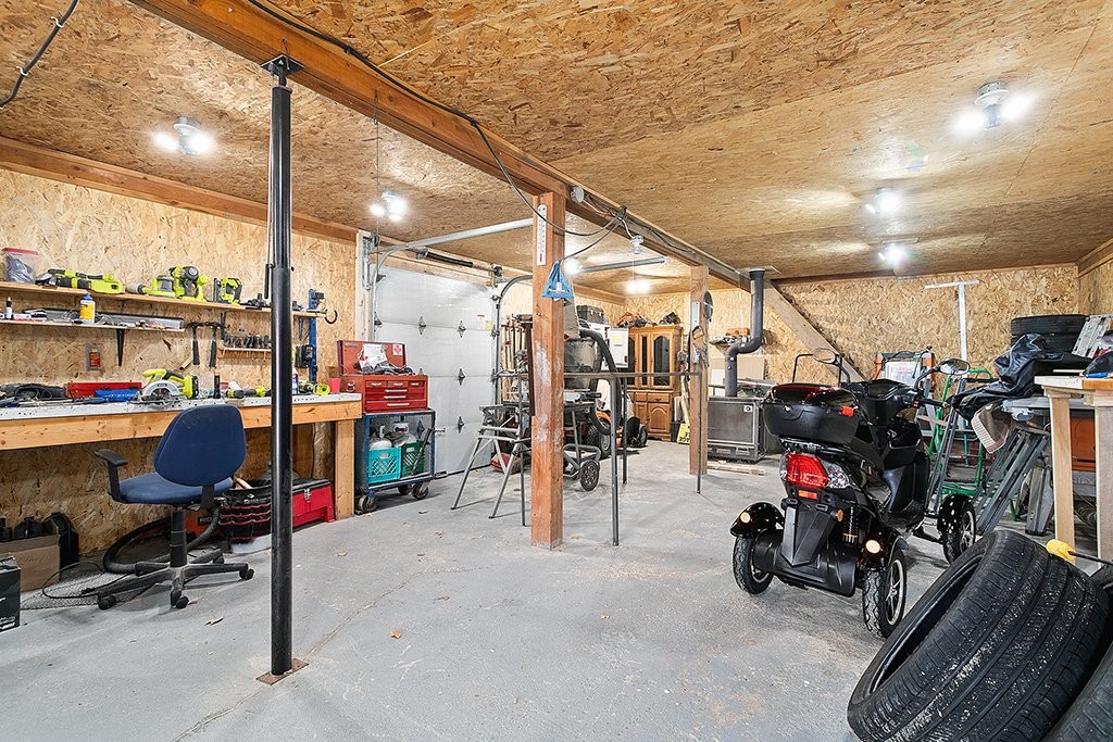 









58


Av. Victoria

,
Shawville,




QC
J0X2Y0

