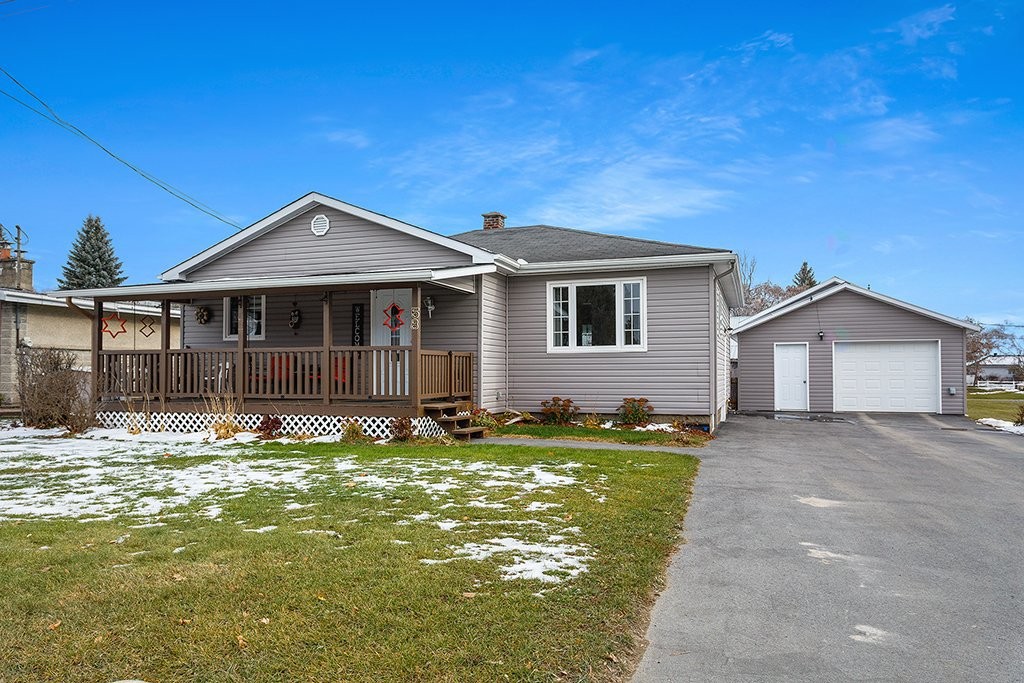 









58


Av. Victoria

,
Shawville,




QC
J0X2Y0

